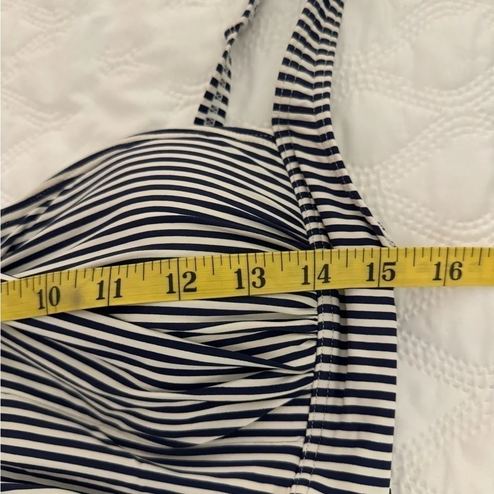 Bond-Eye Australia Striped Twist Tankini Swimsuit Swim Top. Size 8